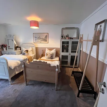 Apartment Flossdorf An Der Scheune *